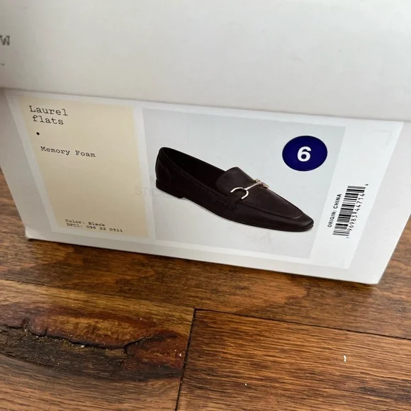 Black Leather Loafers with Gold Horse-bit Hardware - Picture 15 of 17